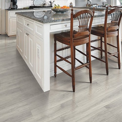 Laminate flooring trends in Fishers, IN from Mendel Carpet and Flooring